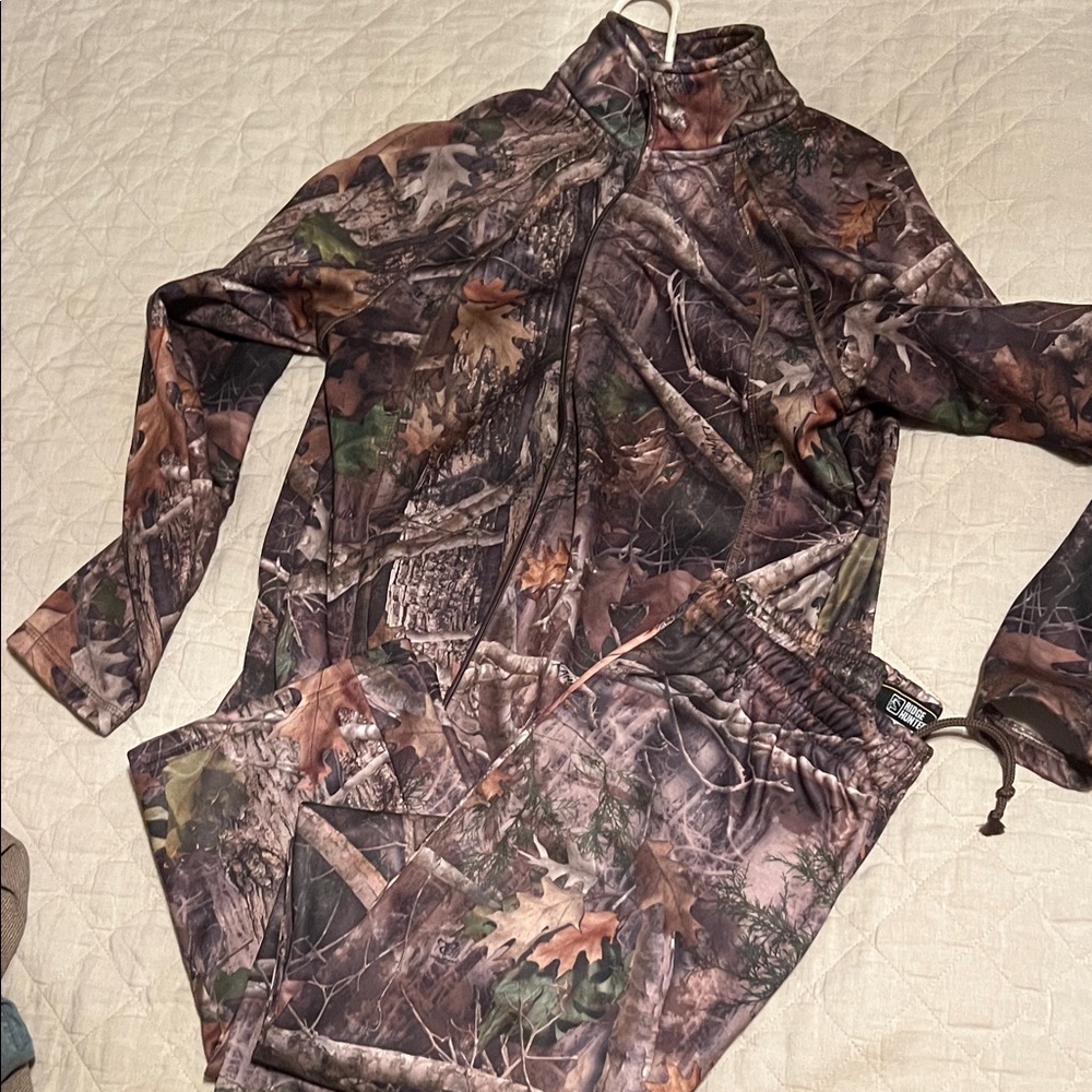 Camouflage Jacket and Pants Set Sz M